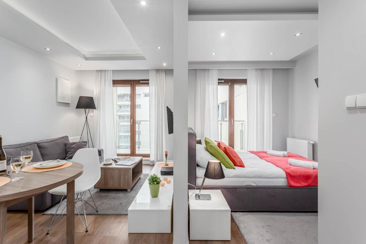 Rent Like Home - Oxygen Wronia 45 II Warszawa Eksteriør billede