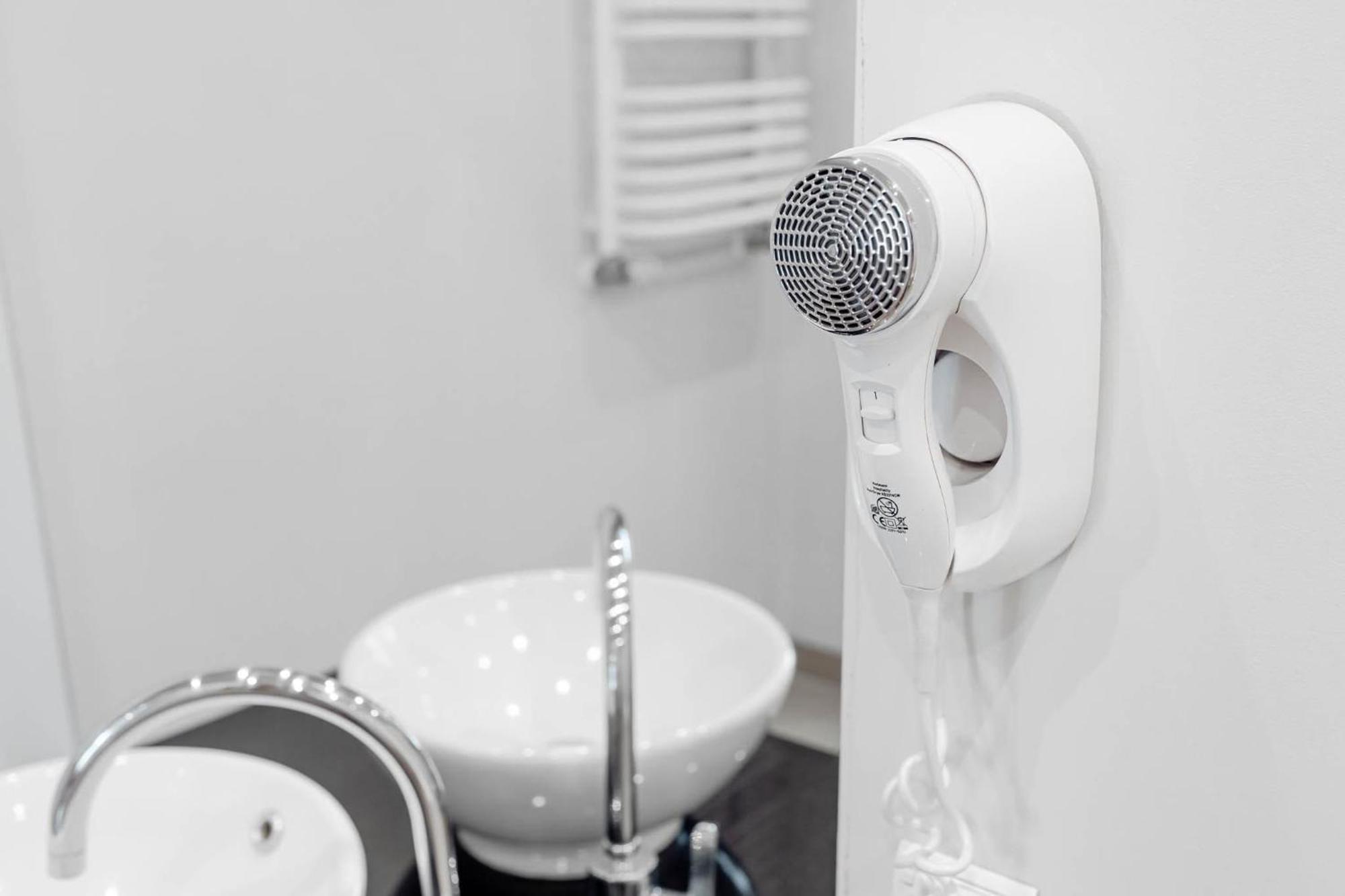 Rent Like Home - Oxygen Wronia 45 II Warszawa Eksteriør billede