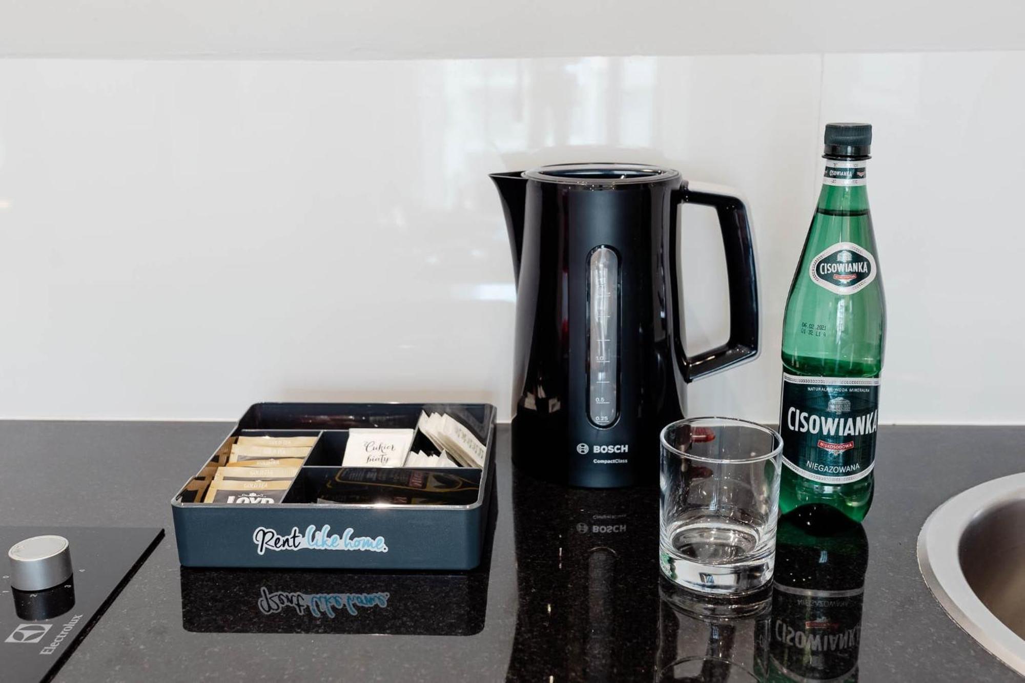 Rent Like Home - Oxygen Wronia 45 II Warszawa Eksteriør billede