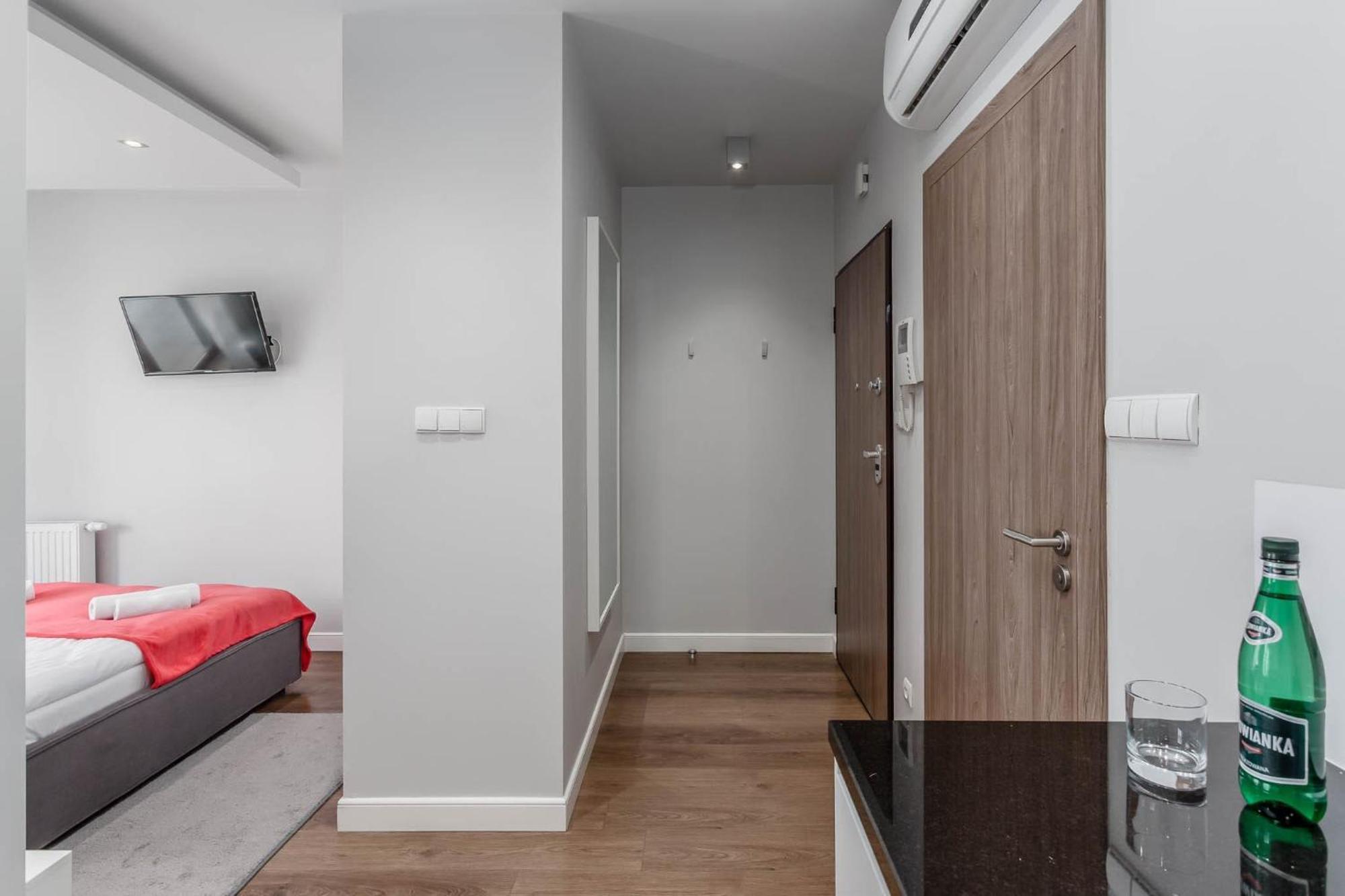 Rent Like Home - Oxygen Wronia 45 II Warszawa Eksteriør billede